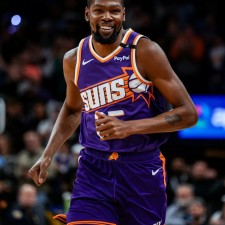 爱游戏平台-勇士队球员私底下密谈意在加强团结()