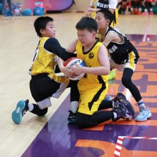 爱游戏-再战军团！篮球赛场新角逐揭秘()