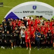 爱游戏娱乐-亚眠队再次遇险，艰难战胜对手，取得宝贵三分()