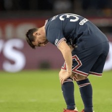 ayx-阿扎尔大腿受伤，转会传言再起波澜()