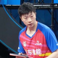 AYX SPORTS-佛罗伦萨主场大获全胜，气势如虹()