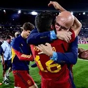 爱游戏平台-欧国联比赛：塞尔维亚队双杀匈牙利队()