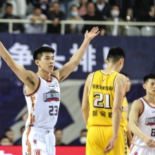 爱游戏娱乐-新晋主力球员涌现，北京球队成功晋级()