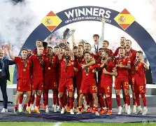 爱游戏平台-欧国联比赛：塞尔维亚队双杀匈牙利队()  第2张