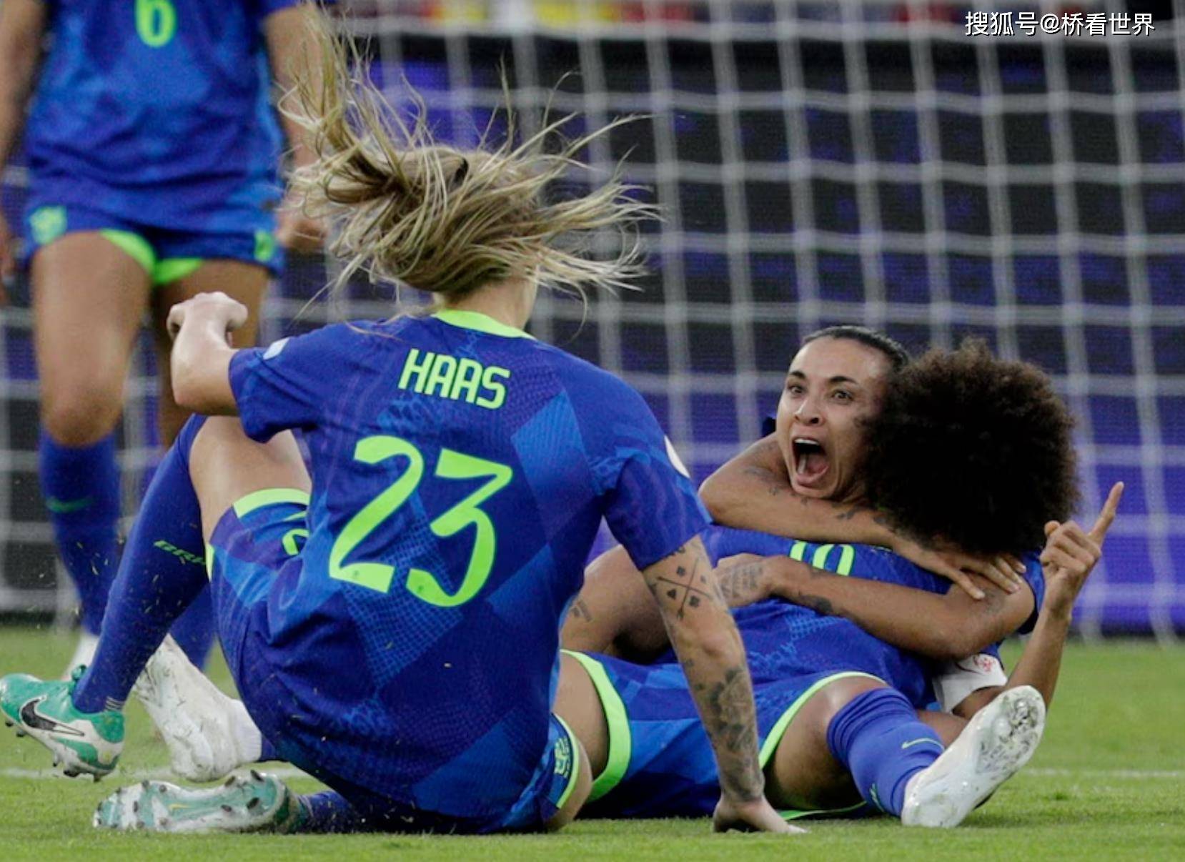 爱游戏官方网站-美洲女足杯率先开打，墨西哥队战胜巴拿马队(2026世预赛非洲区)  第2张