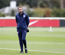 爱游戏-欧国联赛上演激烈对抗，球队拼尽全力争夺荣誉()  第1张