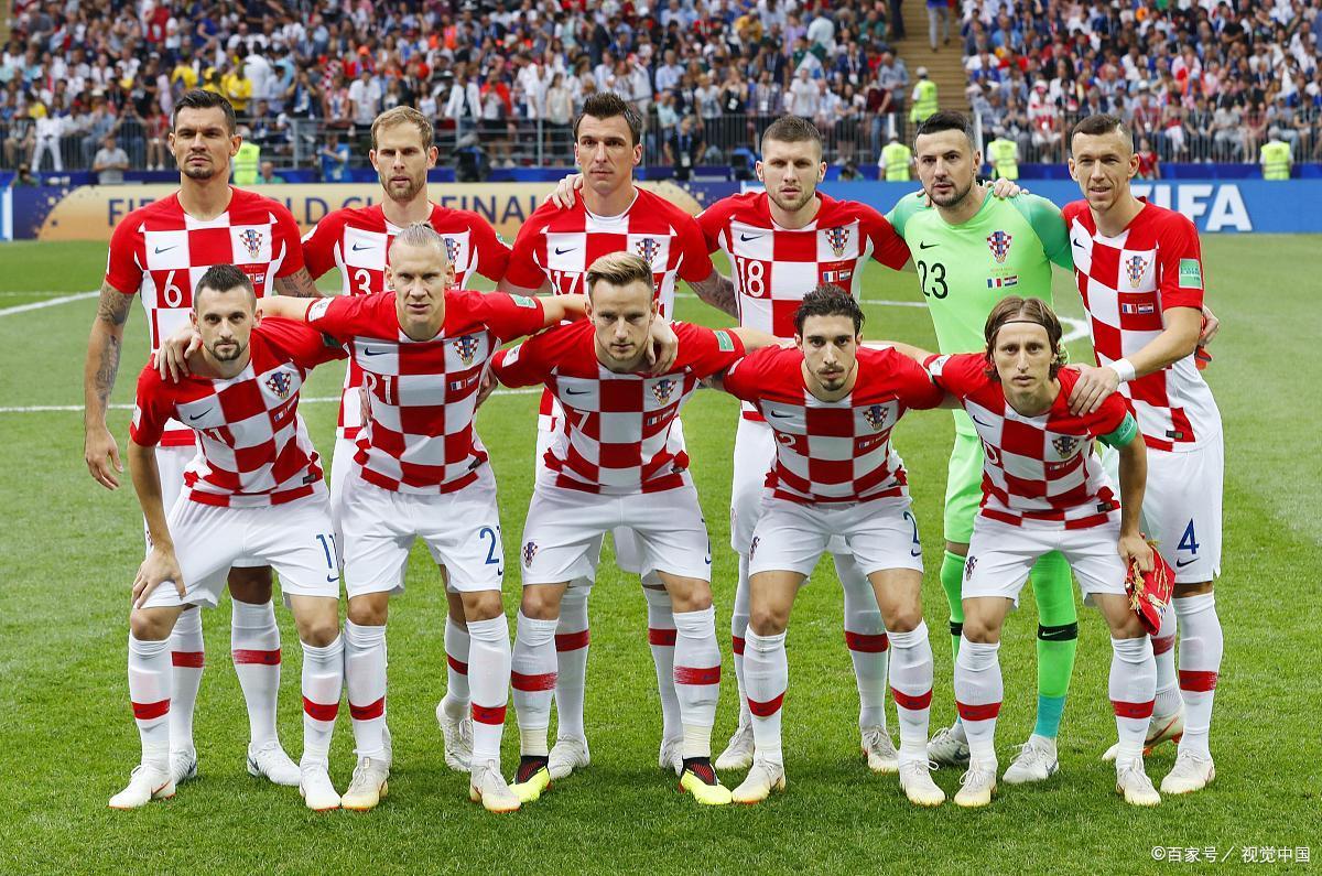 爱游戏娱乐-热血奔腾！欧国联比赛掀起风暴热潮()  第1张