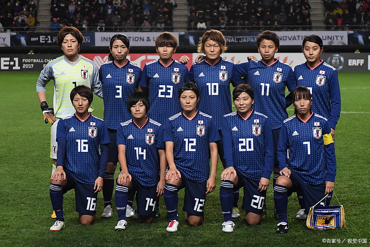 爱游戏中国-日本足球运动员夺得锦标赛冠军，成为焦点()  第1张