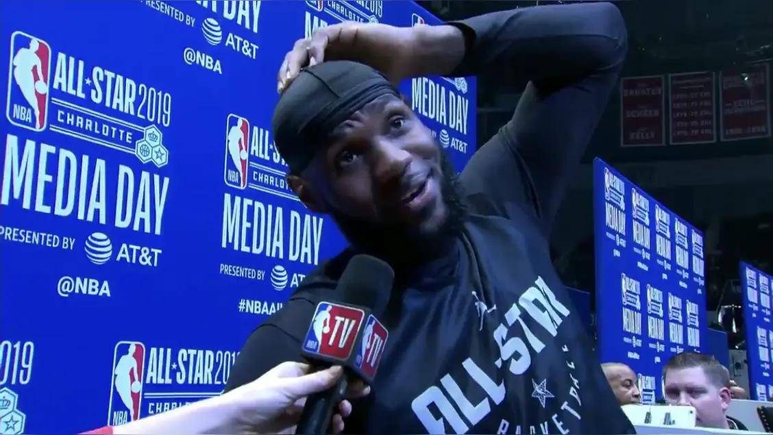 ayx-NBA选秀大会推迟举办，球迷期待看到顶尖新星()  第1张