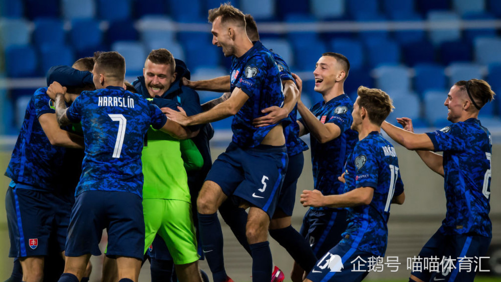 爱游戏平台-斯洛伐克-西班牙：巴黎铁塔上铺满光影独狼一场梦幻追赶()  第2张