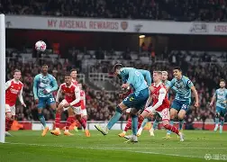 爱游戏官方网站-南安普顿国脚受伤，球队深陷伤病危机()  第1张